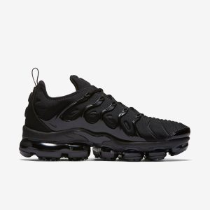 Air VaporMax Plus 'Triple Black'